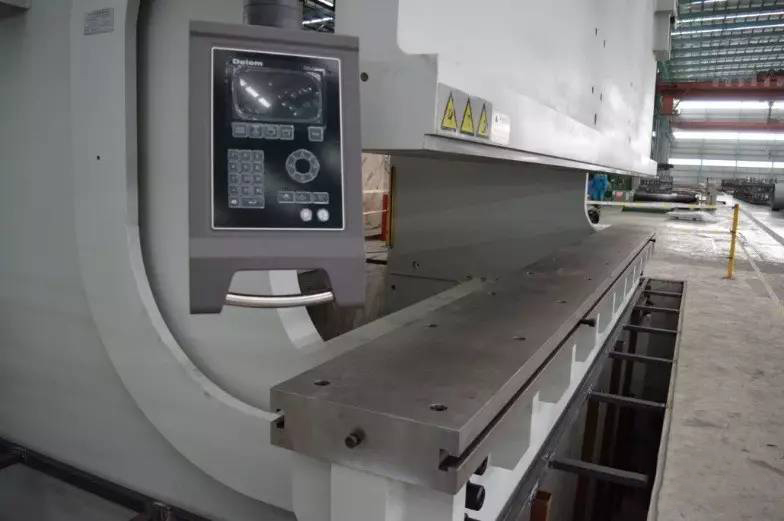 Equipment Introduced: 1600T Forging Press Machine